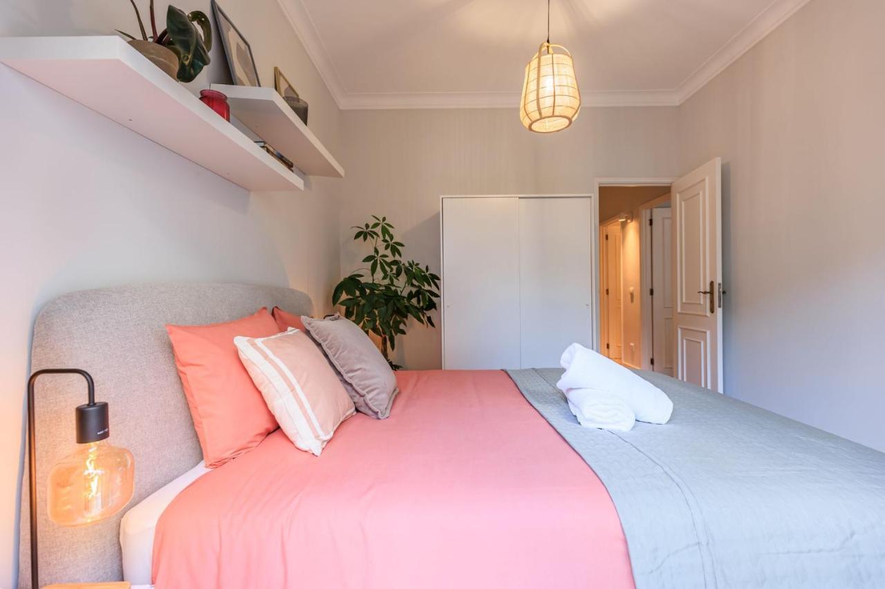Enjoy Bonfim Central 2Br Renovated Apartment By Lovelystay Porto Exterior foto