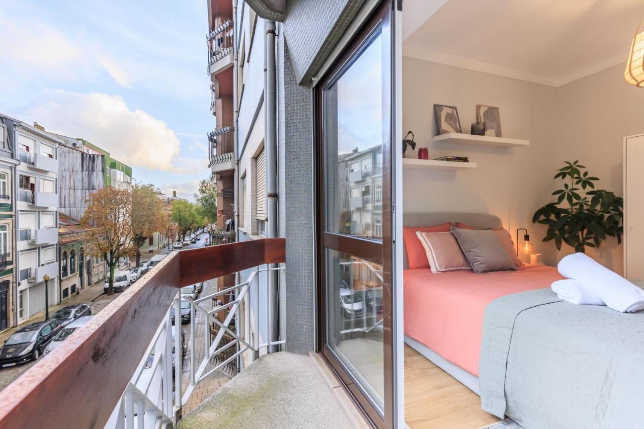 Enjoy Bonfim Central 2Br Renovated Apartment By Lovelystay Porto Exterior foto